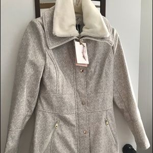 NWT water resistant Jessica Simpson coat